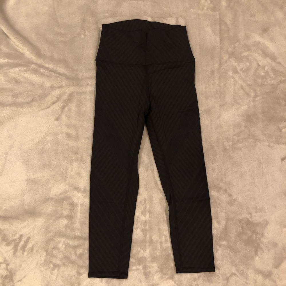 ALO Yoga Capri Legging